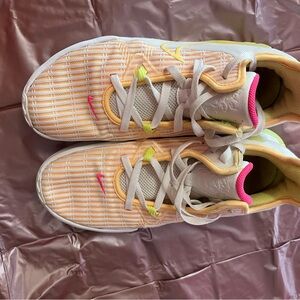 Nike' Pink and Yellow Sneakers